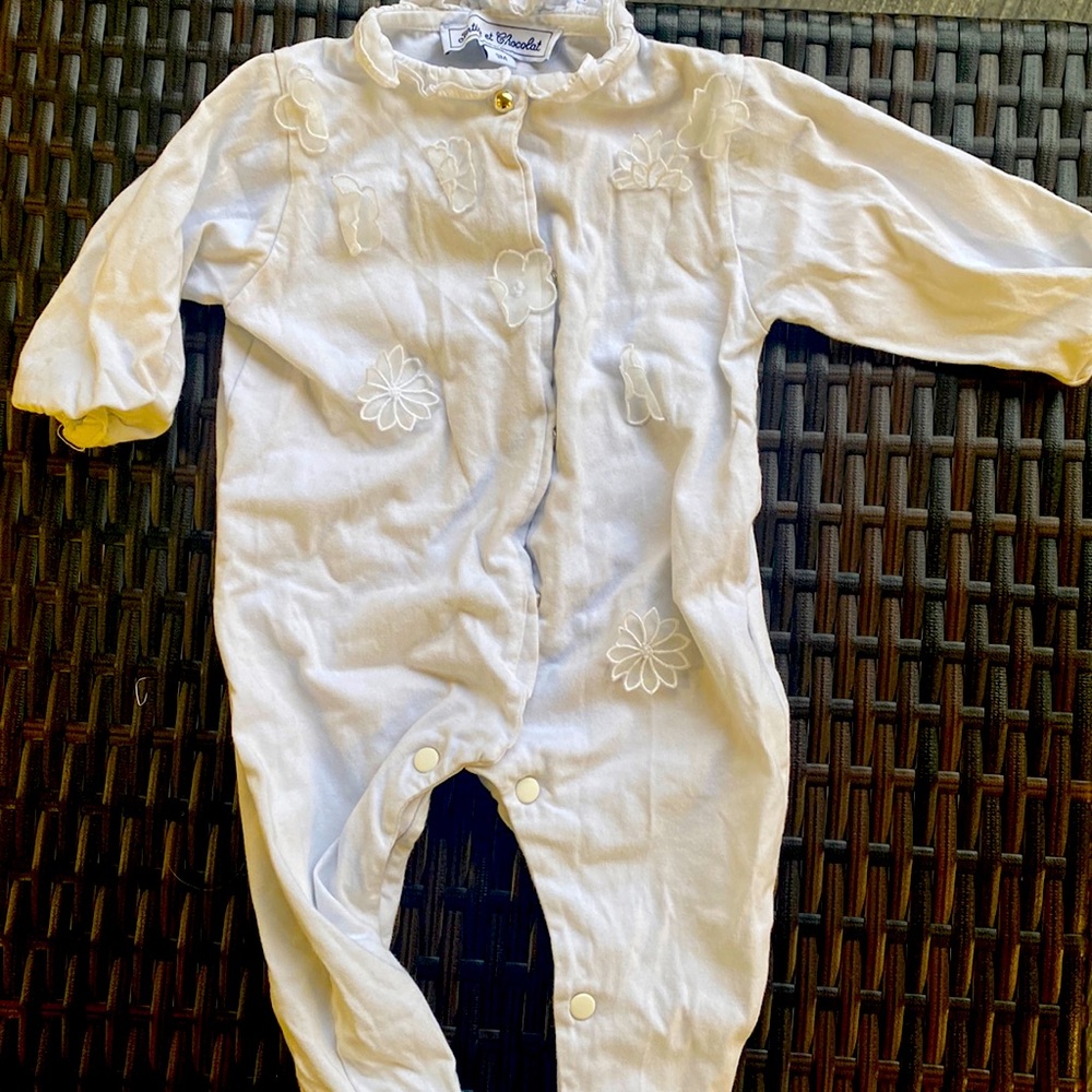 Tartine et chocolat white footie size 9 M